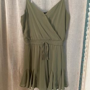 *New w/ Tags* Francesca’s olive green, sleeveless romper Size: Large